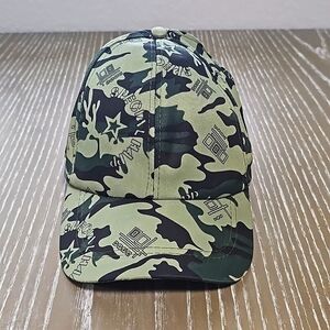 CAMO Hat.